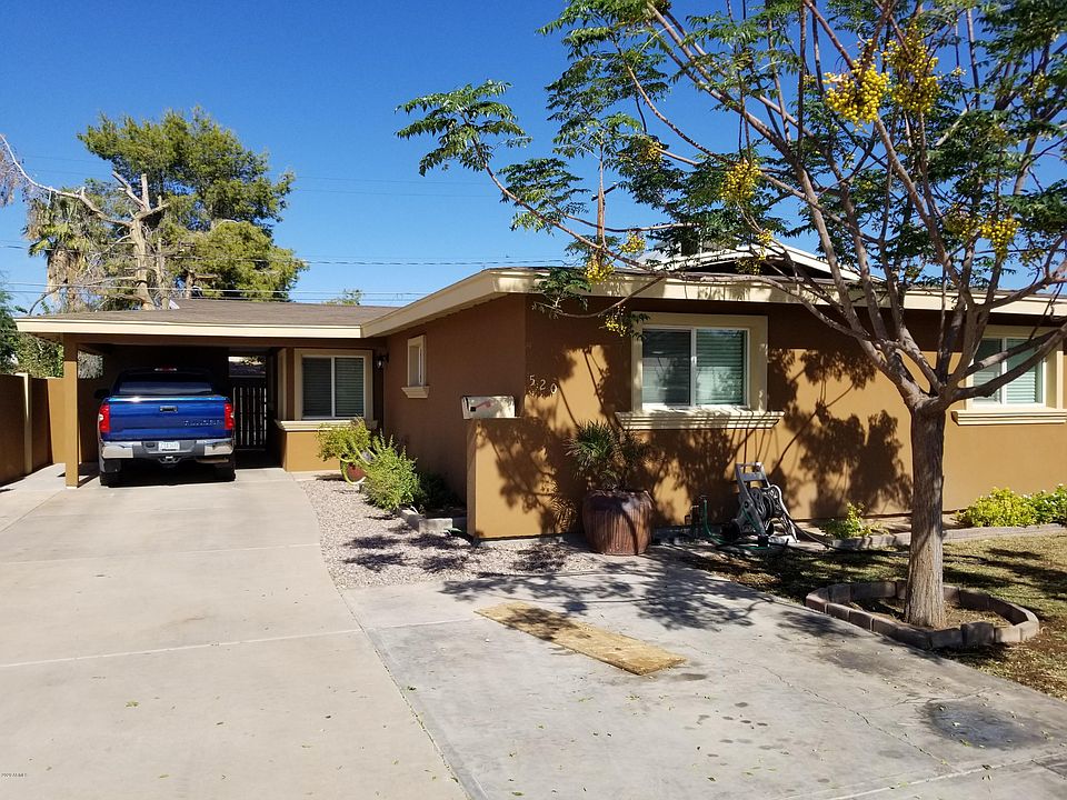 2nd image of 520 E 7th Dr