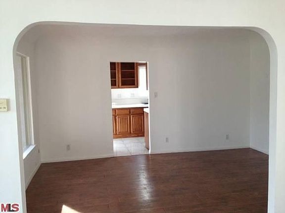5th image of 1825 W 80th St