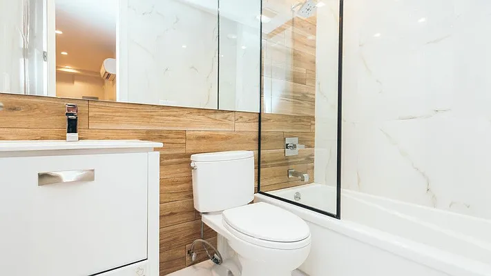 Rented by Nooklyn NYC LLC | media 17