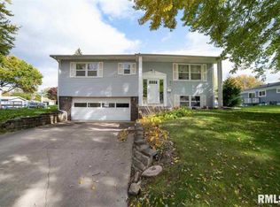 1311 5th St W, Milan, IL