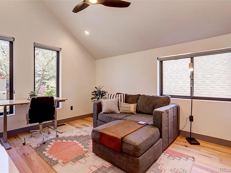 3440 Shoshone St — Photo 4
