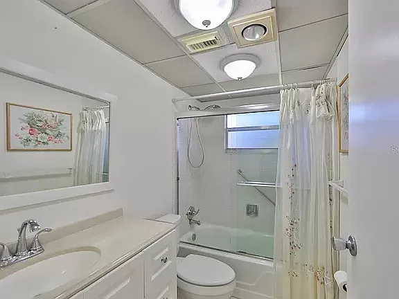 202 Bedford Trl — Photo 10