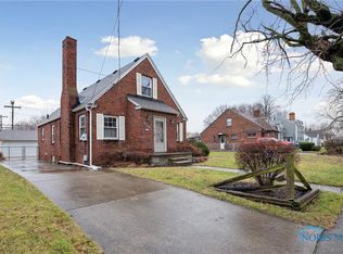 916 W Gramercy Ave, Toledo, OH 43612