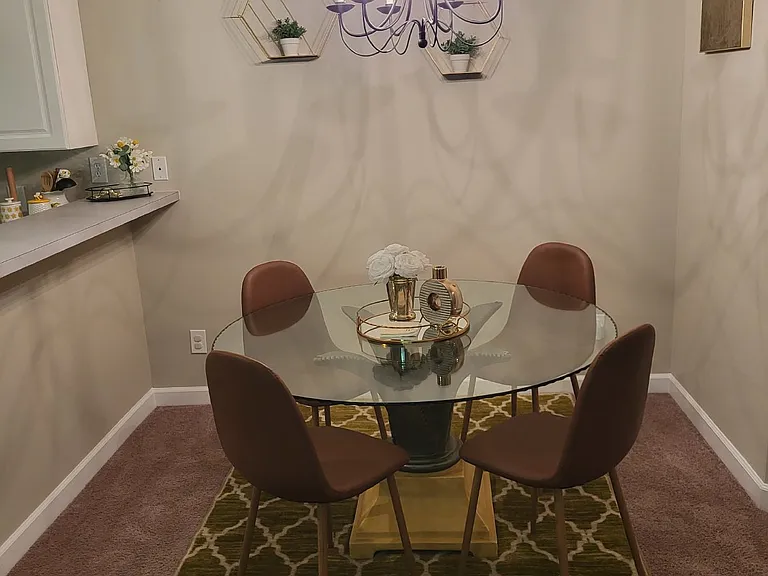 407 S Elgin Ct — Photo 16