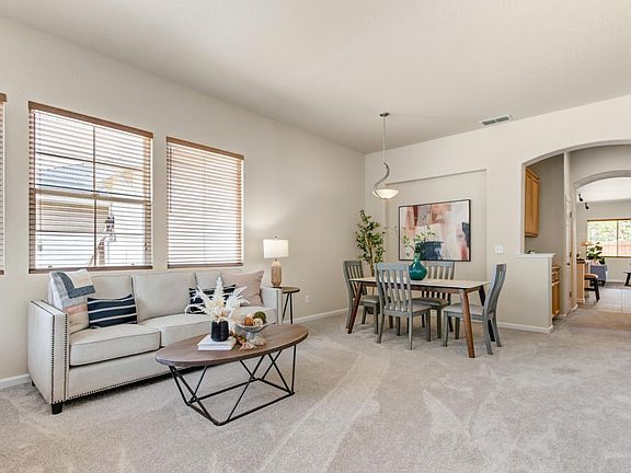 5th image of 679 Alcantar Cir