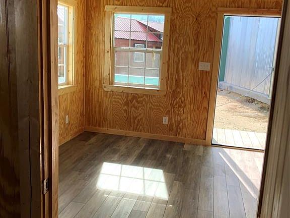 5th image of 110 Pine Tree Loop #B