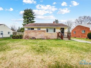 1033 Birch Ave, Maumee, OH 43537