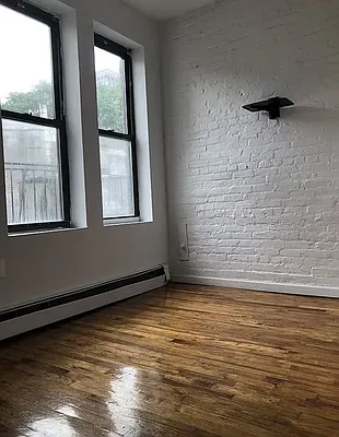 Rented by Crosstown Apartments NYC | media 15