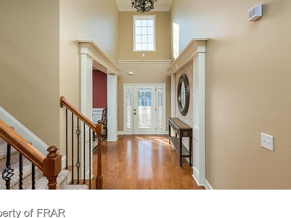 Custom Feature Wall in Foyer