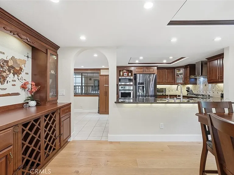 227 S Irena Ave — Photo 21