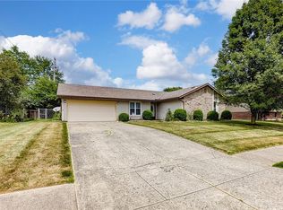 851 Arapaho Trl, Tipp City, OH 45371