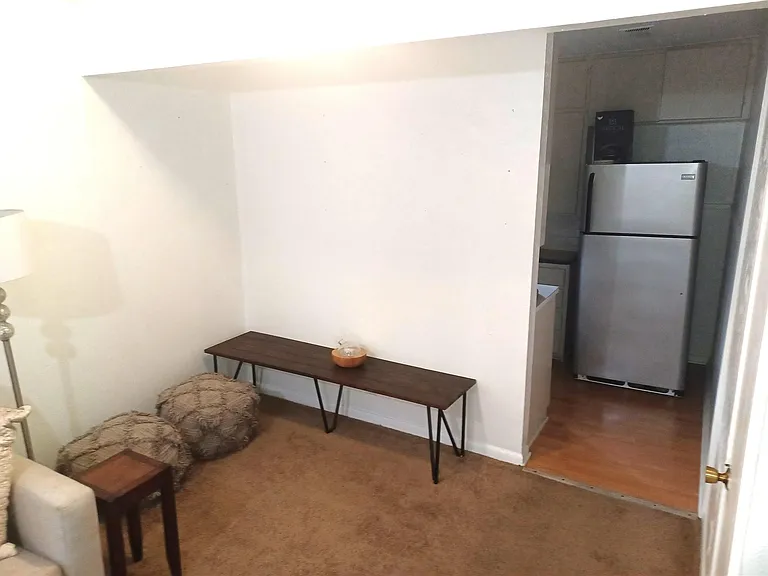 2808 Windsor Rd #B — Photo 6