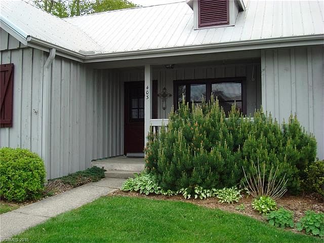 1st image of 403 Eagles Nest Ct #403