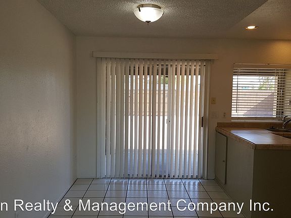 4th image of 555 W La Donna Dr