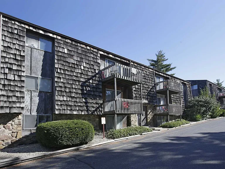Terra Trace Apartments — Photo 12