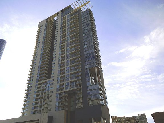 5th image of 737 W Washington Blvd APT 1502
