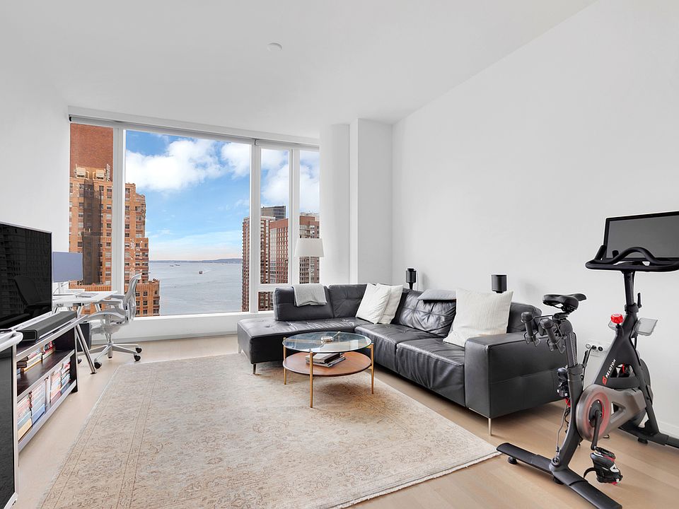 1st image of 50 West St APT 25C