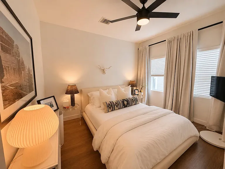 415 Fairview Ave #8 — Photo 2