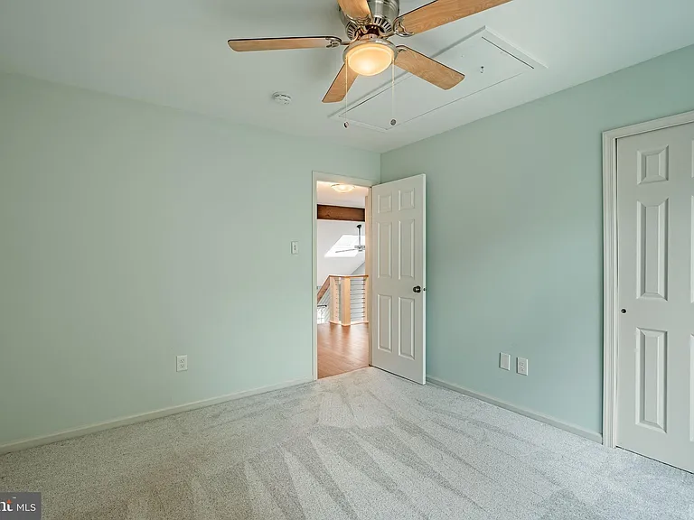 9 Oak Leaf Ln — Photo 27