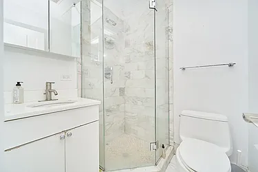 Rented by Living New York