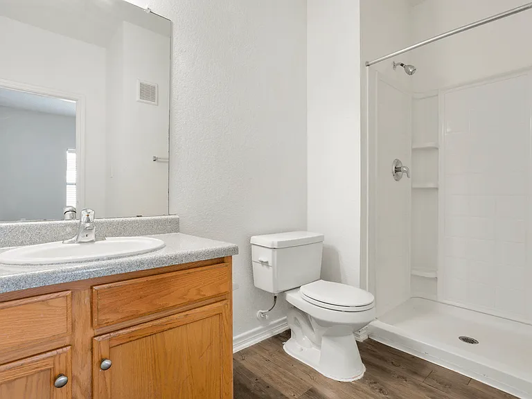 The Villas at Shaver Apartments — Photo 19