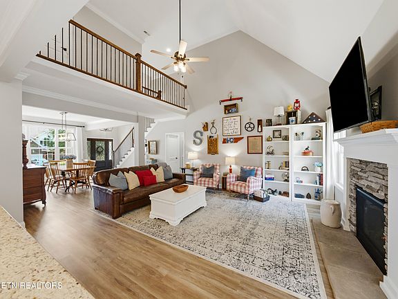 2nd image of 196 Zane Ln