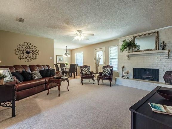 4th image of 7308 Echo Hill Dr