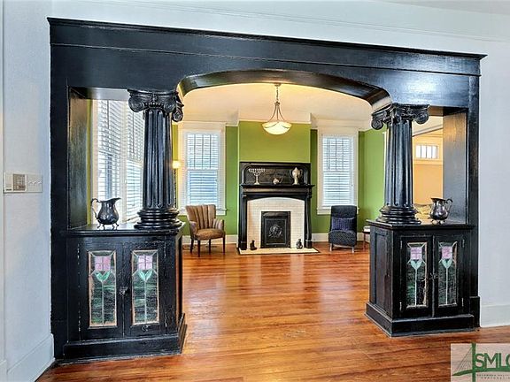 4th image of 811 E Park Ave