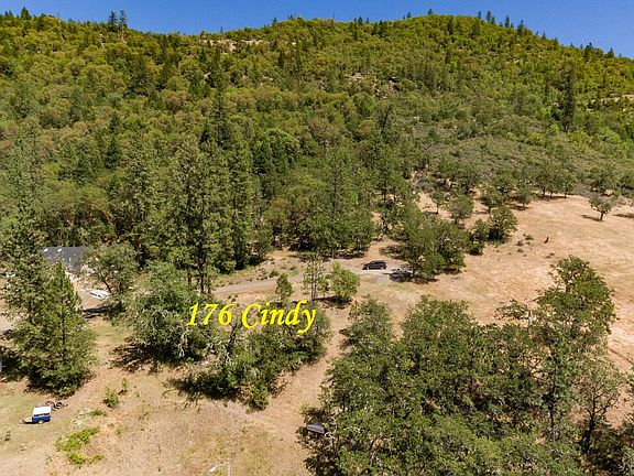 2nd image of 176 Cindy Way