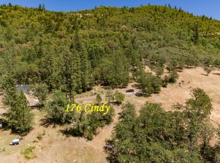 176 Cindy Way, Shady Cove, OR 97539