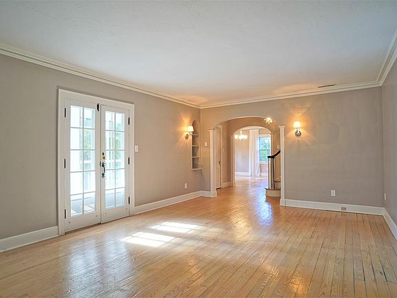 4th image of 43 Overwood Rd