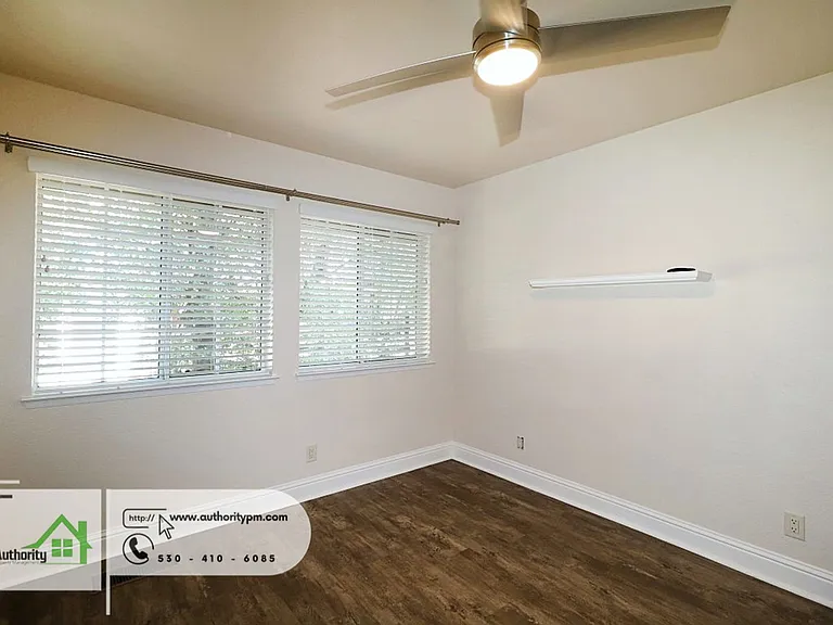 3747 Sunday Ct — Photo 17