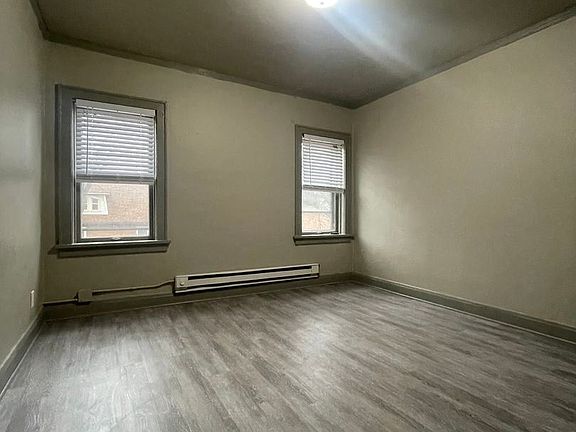 3rd image of 330 W Keefe Ave APT 5