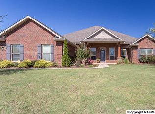 106 Hardin Oak Dr, Madison, AL 35756