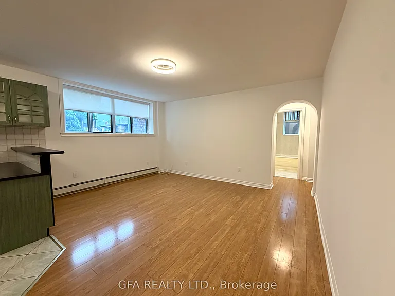 16 Arrowsmith Ave #B — Photo 7