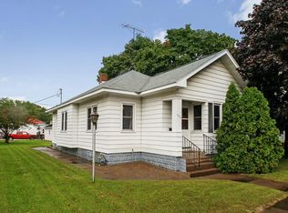 1317 George St, La Crosse, WI 54603