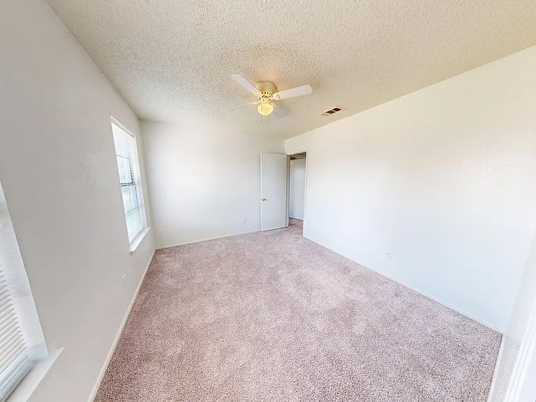 1613 Bobby Lee Dr — Photo 30
