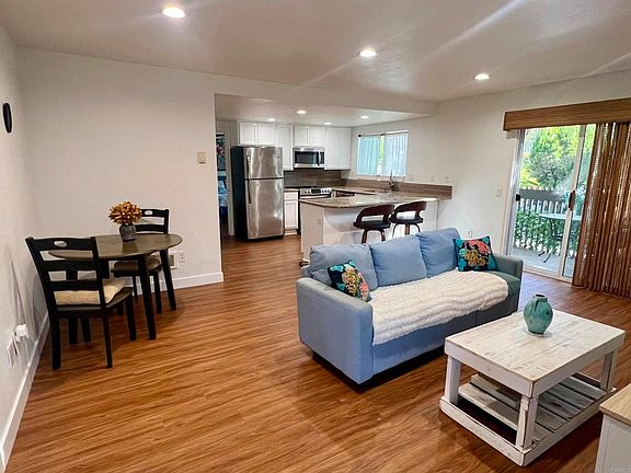 4th image of 155 Rosebay Dr APT 37