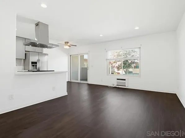 9598 Carroll Canyon Rd APT 266, San Diego, CA 92126