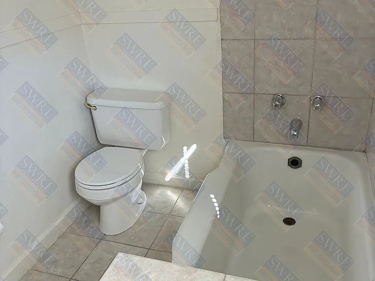 369 H St #371-H — Photo 8