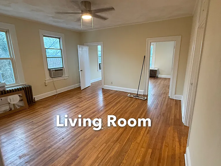 2713 Bayview Blvd #2 — Photo 3