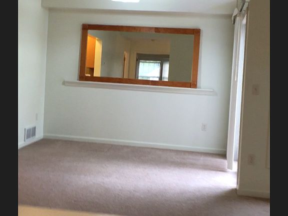 5th image of 1201 Greymoor Way