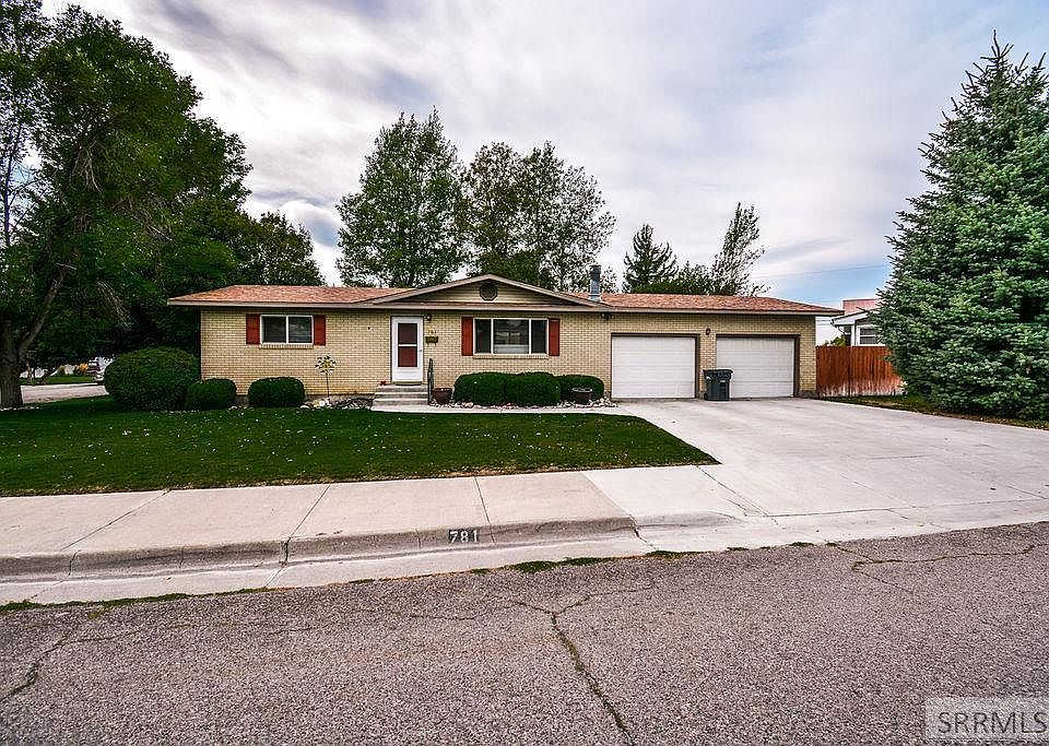 1st image of 781 Hansen Ave