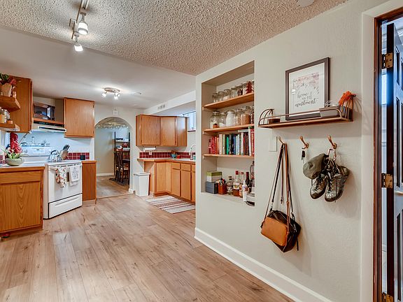 1321 Gaylord St Denver CO-032-026-Lower Level Kitchen-MLS_Size_08242022
