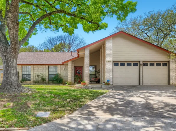 1703 Ashley Cir, San Antonio, TX 78232