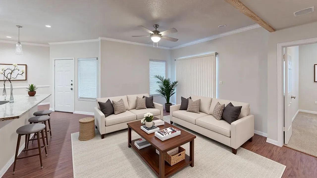 The Whittington Apartments — Photo 3