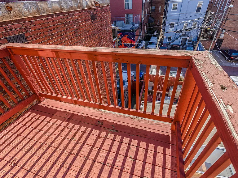 1820 Calvert St NW — Photo 57