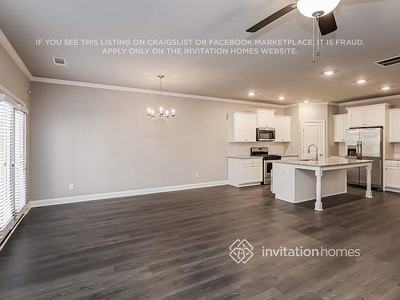 4th image of 861 Alder Grove Trce
