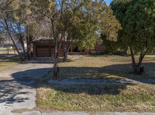 1812 Cottonwood Rd, Carrollton, TX 75006