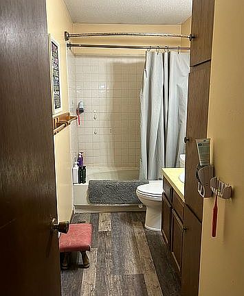 Upstairs bathroom